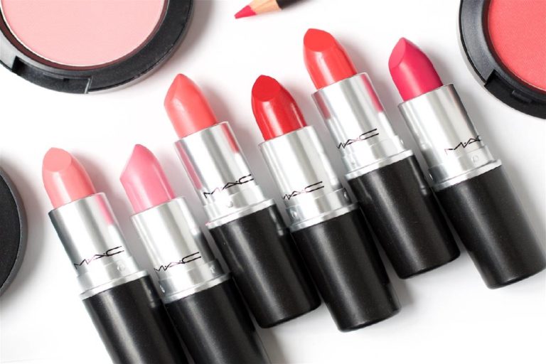 Best MAC Lipstick Colors – 7 Best MAC Lipsticks To Choose