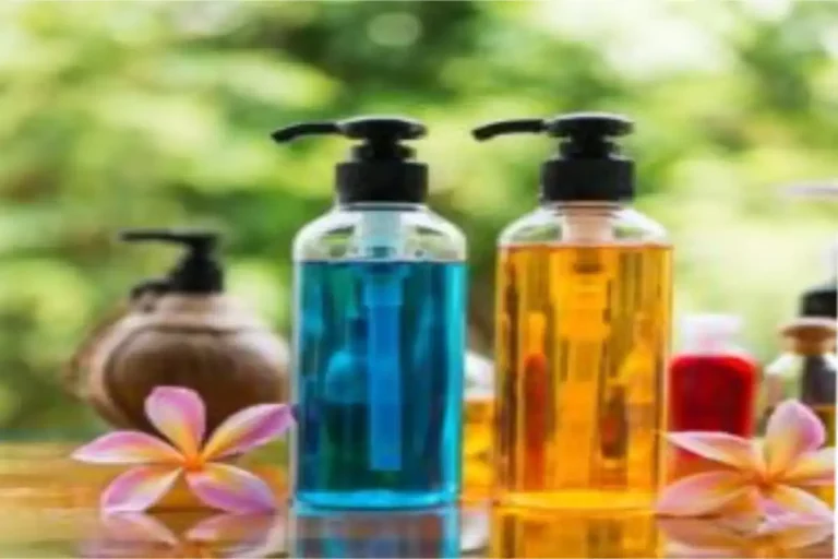 Natural Shampoo – Benefits, Natural Chemical and Paraben-Free Shampoo