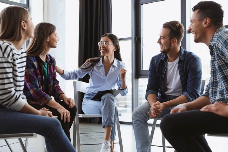 Inpatient Vs. Outpatient Drug Rehab: A Look at The Differences Inpatient Vs. Outpatient Drug Rehab: A Look at The Differences